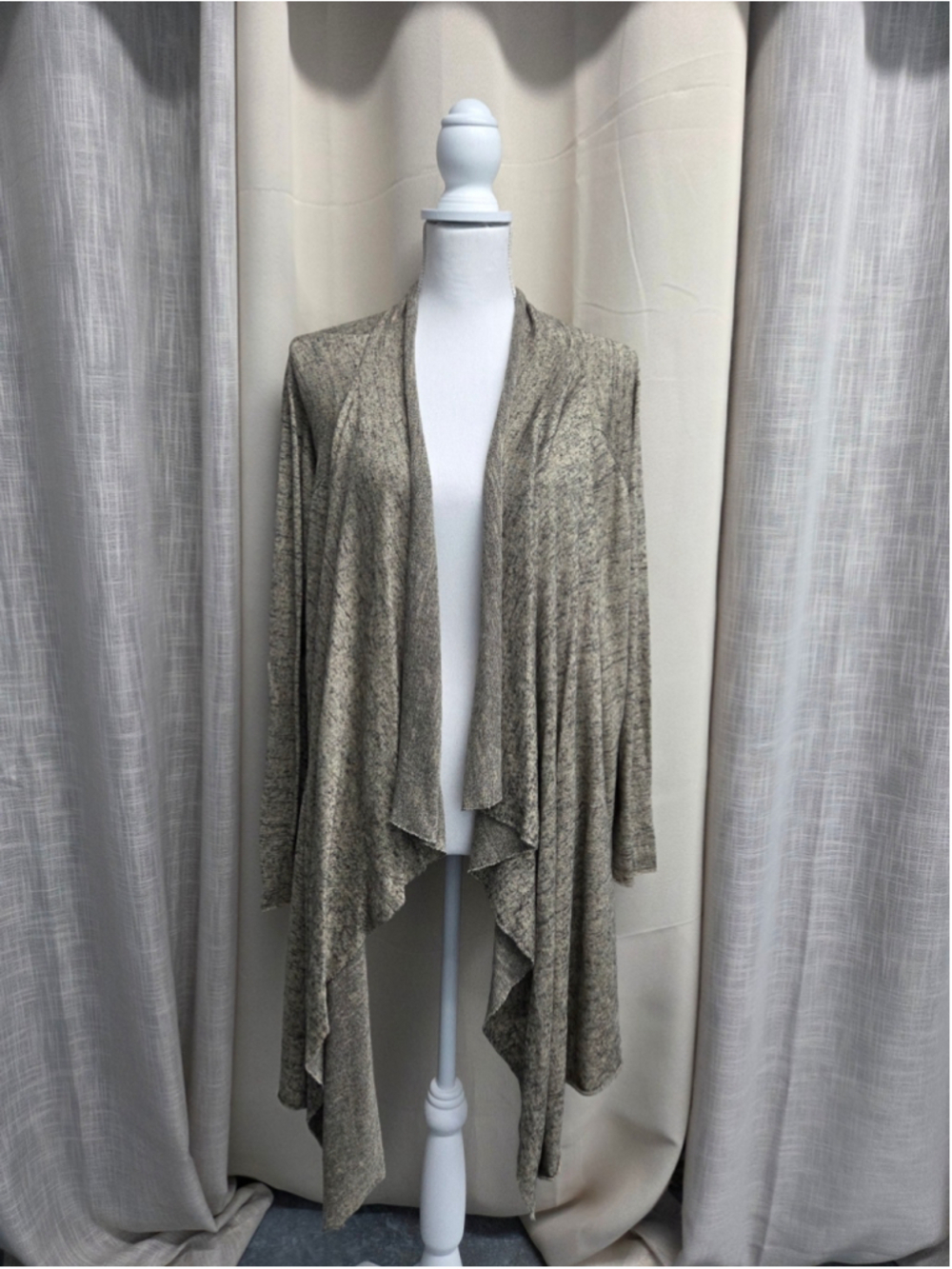 Nina Capri Open-Front Draped Cardigan - Taupe Heather Boho Size L